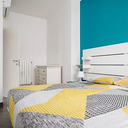 New - 2br - 2 Baths - A-c - M2 Cimiano - Bus 53 Apartment Mailand