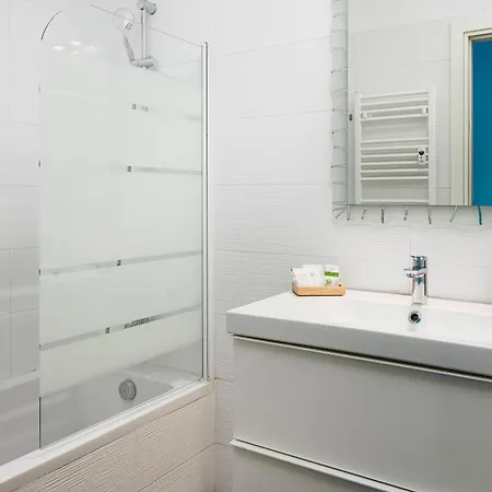 公寓 New - 2br - 2 Baths - A-c - M2 Cimiano - Bus 53 *