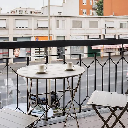 New - 2br - 2 Baths - A-c - M2 Cimiano - Bus 53 公寓 *