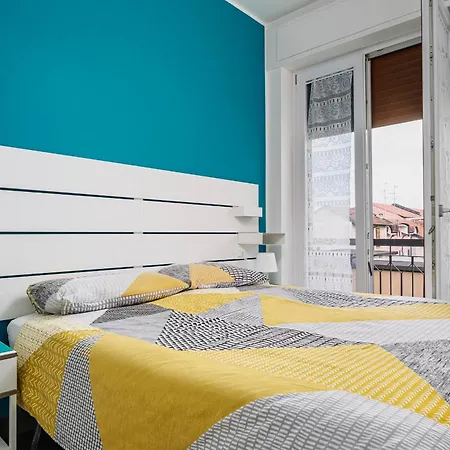 New - 2br - 2 Baths - A-c - M2 Cimiano - Bus 53 公寓 米兰