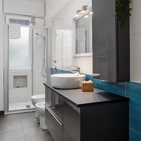 New - 2br - 2 Baths - A-c - M2 Cimiano - Bus 53 公寓