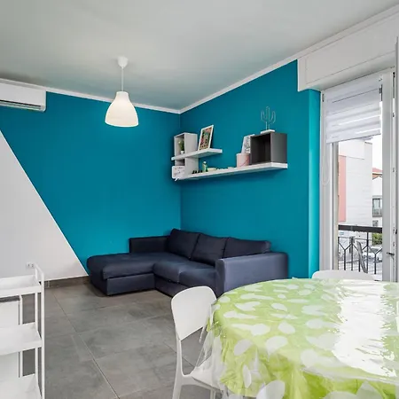 New - 2br - 2 Baths - A-c - M2 Cimiano - Bus 53 * Mailand